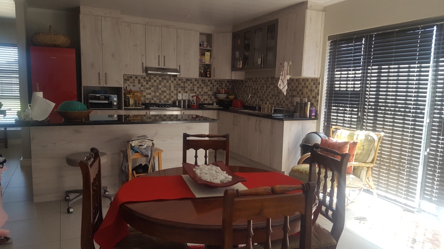 3 Bedroom Property for Sale in Marinda Park Western Cape